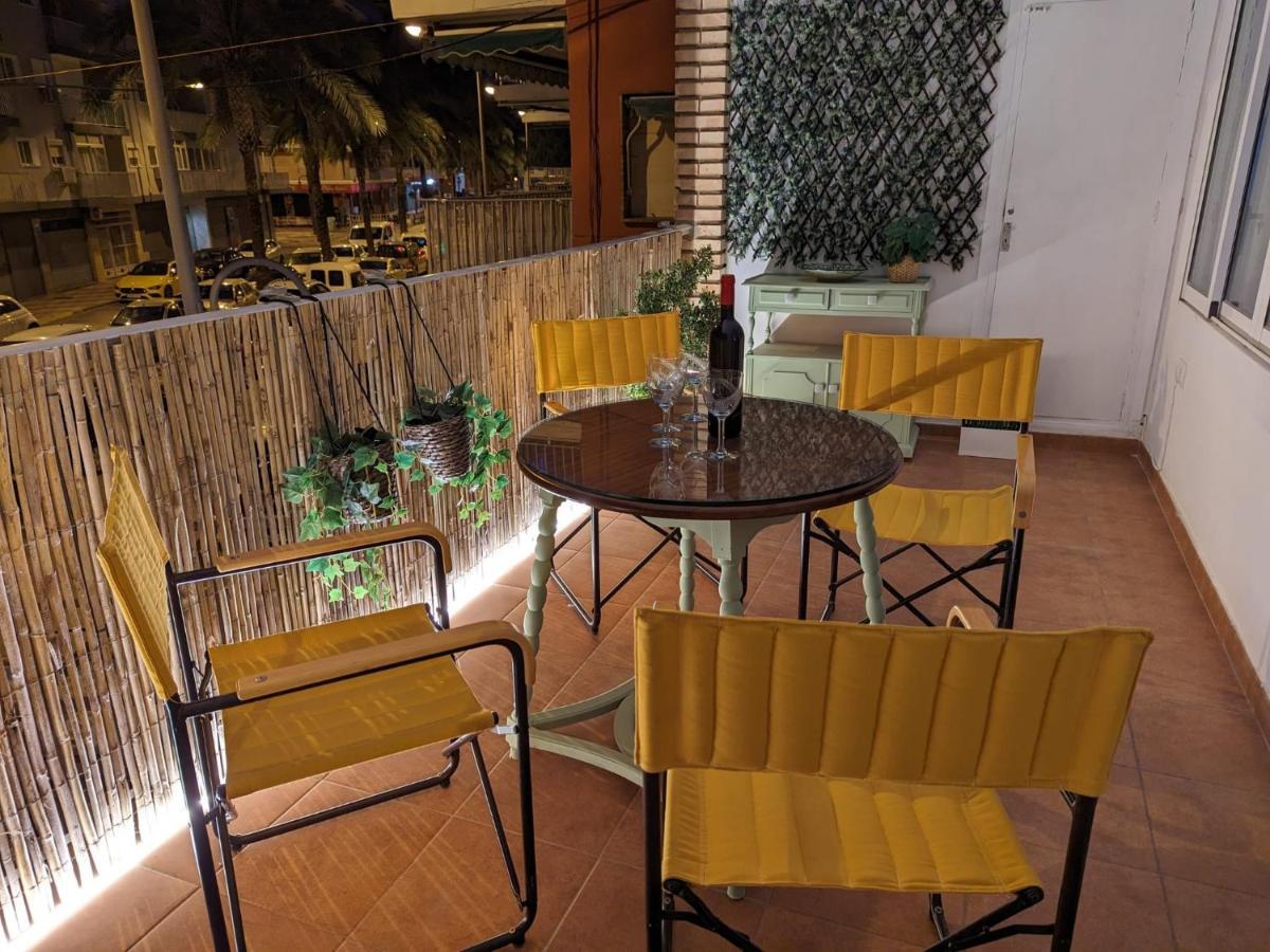 Amplio, Vistas, Parking, A 50 Mts De La Playa Apartment