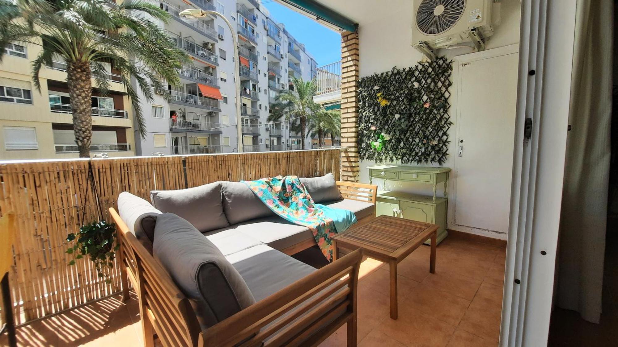 Amplio, Vistas, Parking, A 50 Mts De La Playa Apartment